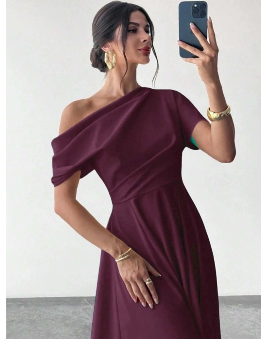 Kadın Omuzdan Açık Kısa Kollu Omuzdan Pileli Uzun Janjan Krep Elbise