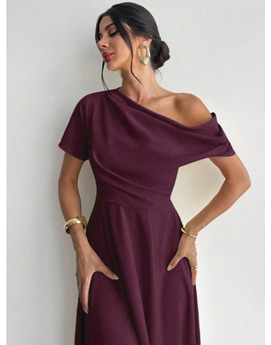 Kadın Omuzdan Açık Kısa Kollu Omuzdan Pileli Uzun Janjan Krep Elbise