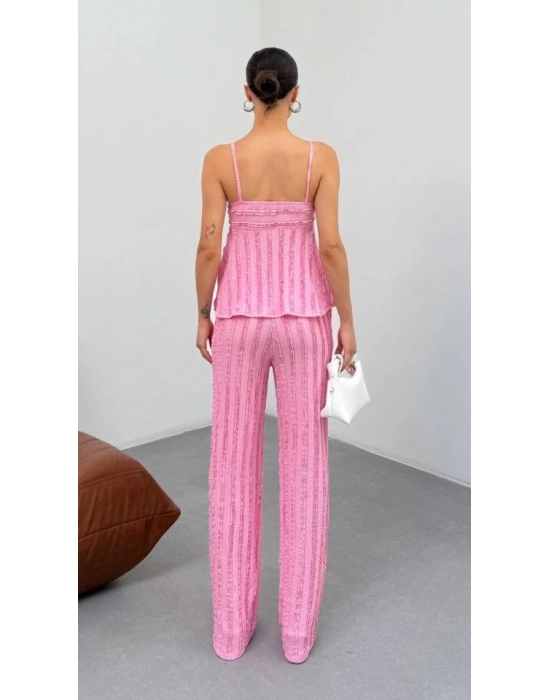 Kadın Pembe  Dokulu Askılı Üst Ve Bol Paça Pantolon 2’li Takım