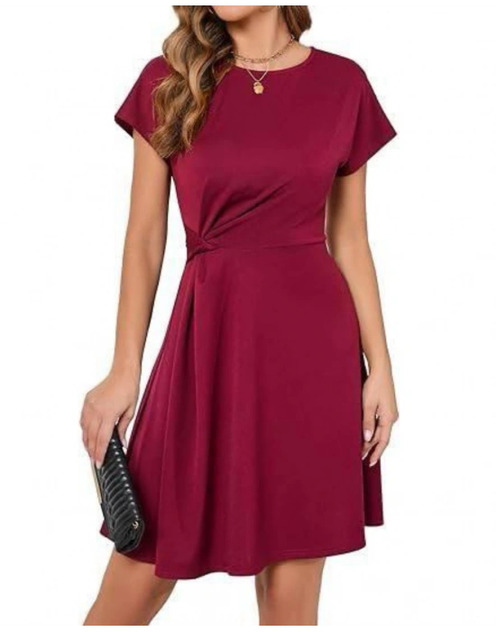 Kadın Sendy Kumaş Büzgü Detaylı Kısa Kollu Elbise