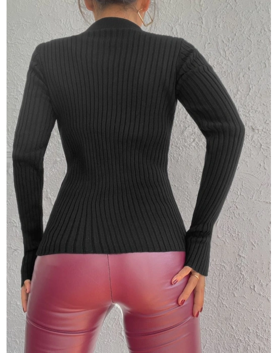 Kadın Siyah Polo Yaka Parmak Detay Triko Bluz 2047