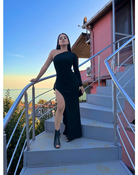 Kadın Tek Omuz Asimetrik Kesim Derin Yırtmaçlı Uzun Ithal Krep Elbise