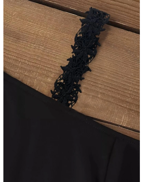 Kadın Tek Omuzu Açık Askılı Dantelli Viskon Bluz