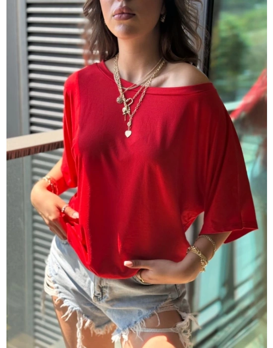 Kadın Tek Omuzu Açık Kısa Kollu Salaş Viskon Bluz