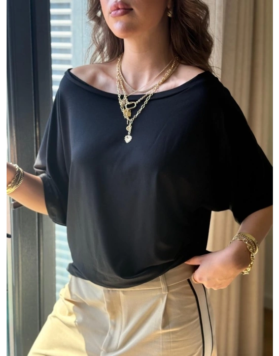 Kadın Tek Omuzu Açık Kısa Kollu Salaş Viskon Bluz