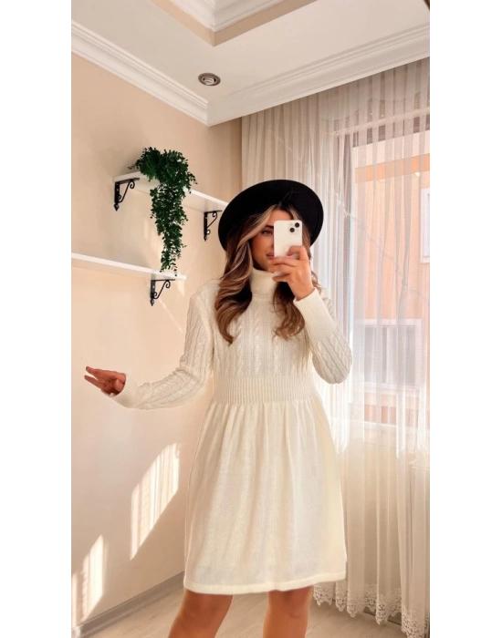 Kadın Uzun Kollu Balıkçı Yaka Belden Yaka Belden Büzgülü Kısa Triko Elbise