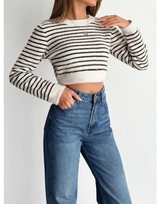 Kadın Uzun Kollu Balıkçı Yaka Crop Triko Bluz