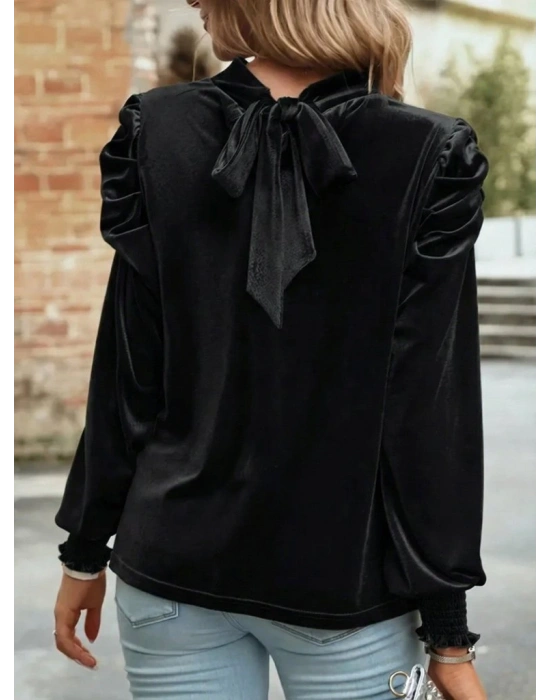 Kadın Uzun Kollu Balıkçı Yaka Damla Detaylı Kadife Bluz