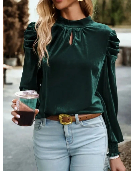 Kadın Uzun Kollu Balıkçı Yaka Damla Detaylı Kadife Bluz