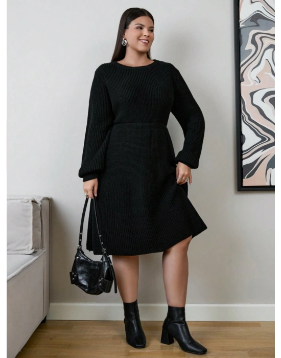 Kadın Uzun Kollu Bisiklet Yaka Eteği Kloş Triko Elbise