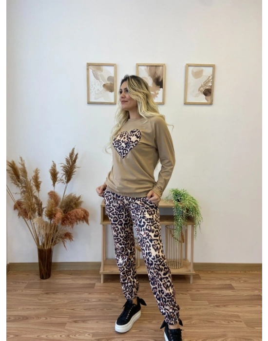 Kadın Uzun Kollu Bisiklet Yaka Kalp Leopar Baskılı Alt Ve üst Dalgıç Ikili Takım