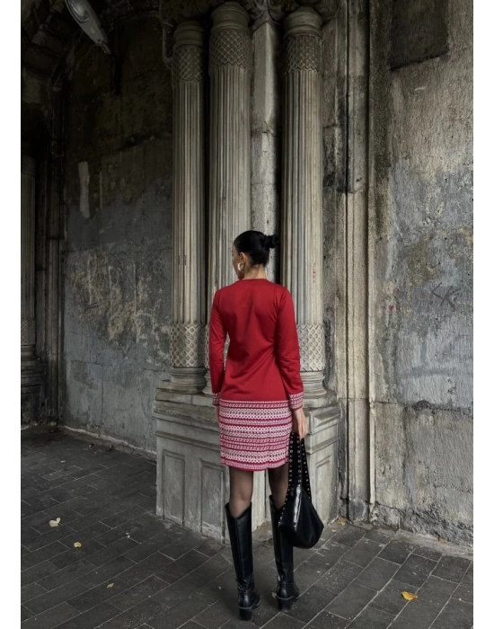 Kadın Uzun Kollu Bisiklet Yaka Kol Ağzı Ve Etek Ucu Baskılı Iki Iplik Elbise