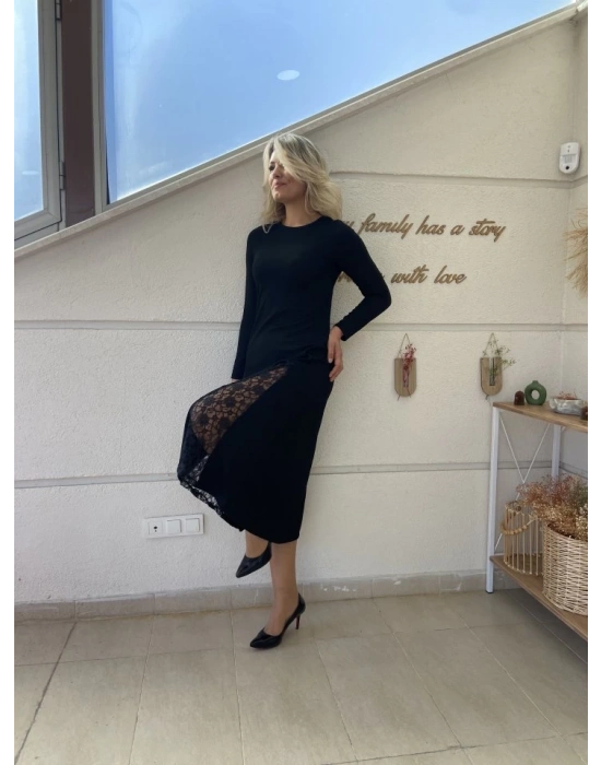 Kadın Uzun Kollu Bisiklet Yaka Sırt Dekolteli Dantel Yırtmaçlı Uzun Krep Elbise