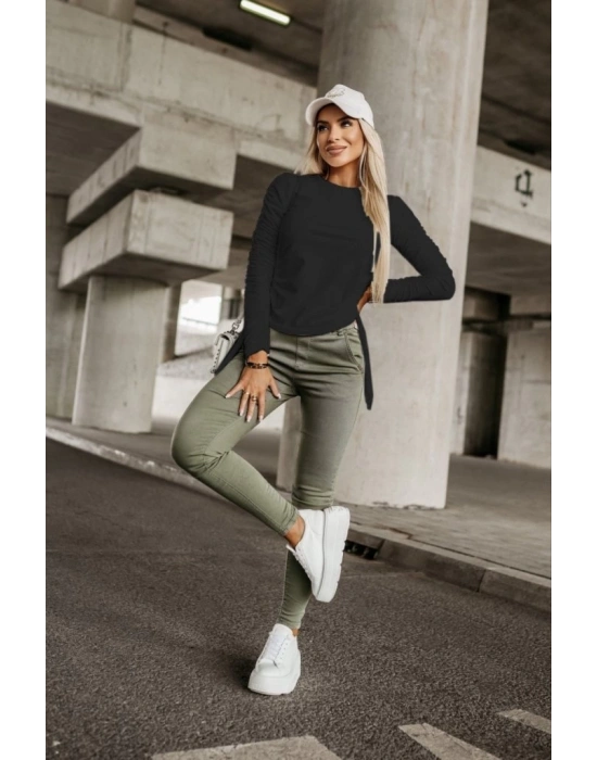 Kadın Uzun Kollu Bisiklet Yaka Yanları Ve Kolları Büzgülü Kadife Bluz