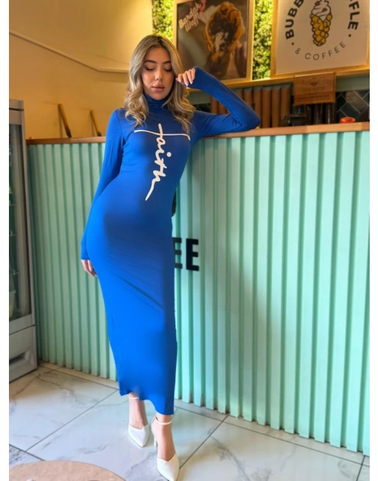 Kadın Uzun Kollu Boğazlı Baskı Detaylı Viskon Tam Boy Elbise