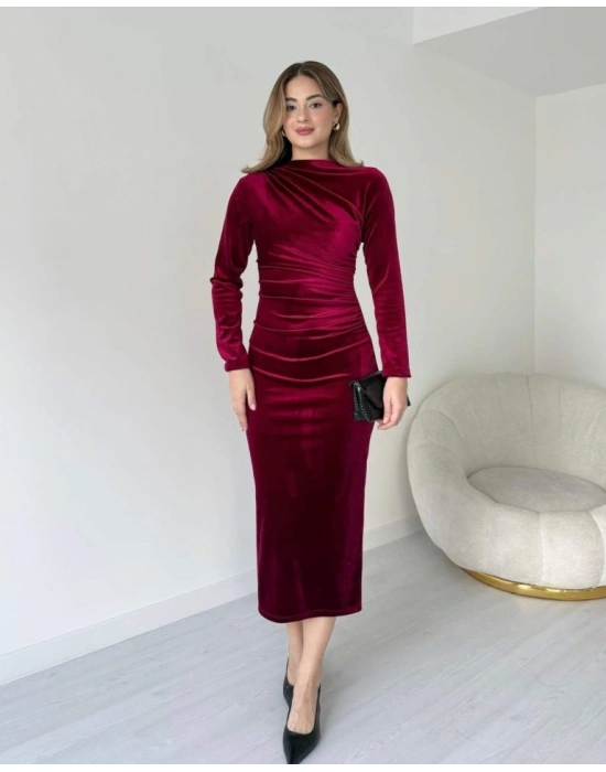 Kadın Uzun Kollu Büzgü Detay Kadife Kumaş Midi Boy Elbise