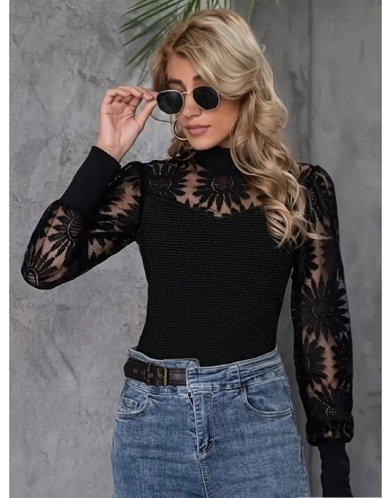 Kadın Uzun Kollu Dantelli Yarı Balıkçı Yaka Viskon Bluz