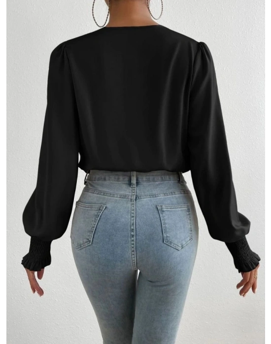 Kadın Uzun Kollu Dökümlü Kruvaze Yaka Kol Ucu Gipeli Sandy Bluz