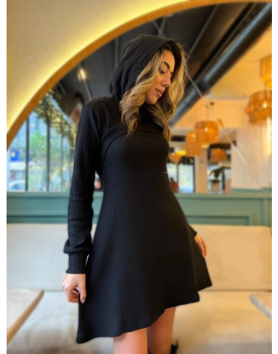 Kadın Uzun Kollu Kapüşonlu Ceket üst Ve Askısız Kare Yaka A Kesim şardonlu Kaşkorse Elbise