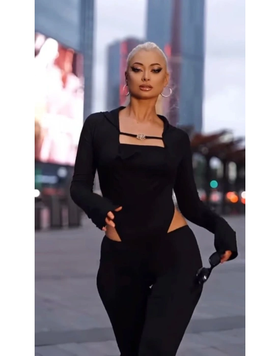 Kadın Uzun Kollu Kare Yaka Toka Ve Bel Dekoltesi Detaylı Tulum Tulum