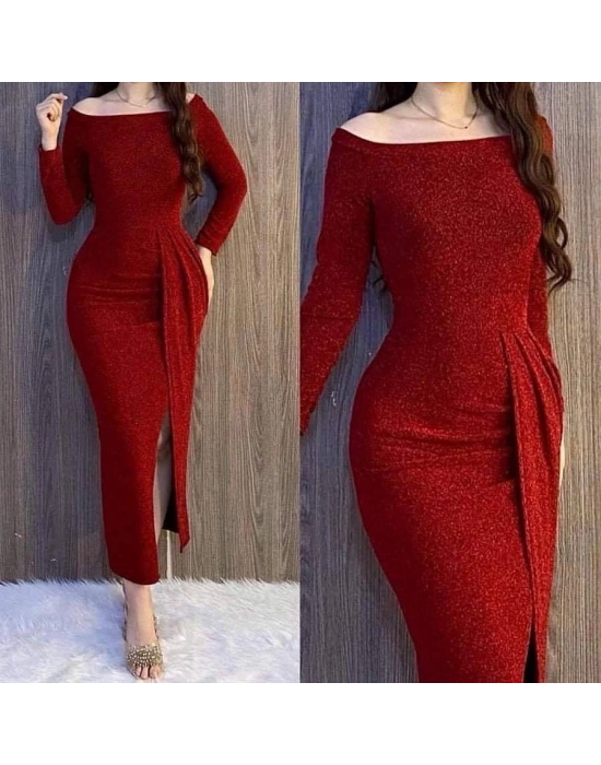 Kadın Uzun Kollu Kayık Yaka Büzgü Ve axi Boy Yırtmaç Detay imli Kadife Kumaş Elbise