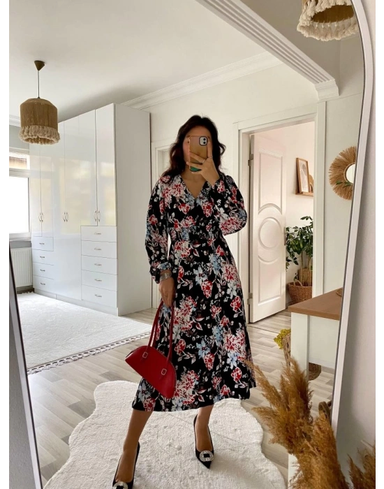 Kadın Uzun Kollu Kruvaze Yaka Beli Lastikli Yandan Yırtmaçlı Desenli Dalgıç Elbise