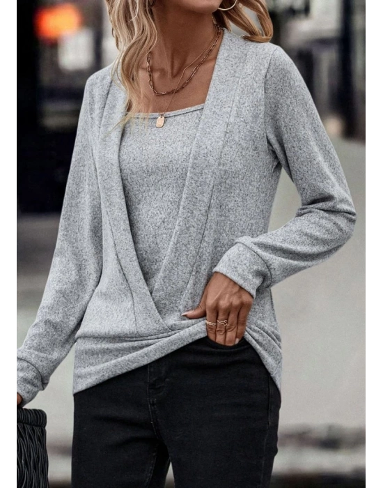 Kadın Uzun Kollu Kruvaze Yaka Kol Ve Etek Ucu Manşet Detay Yumoş Bluz