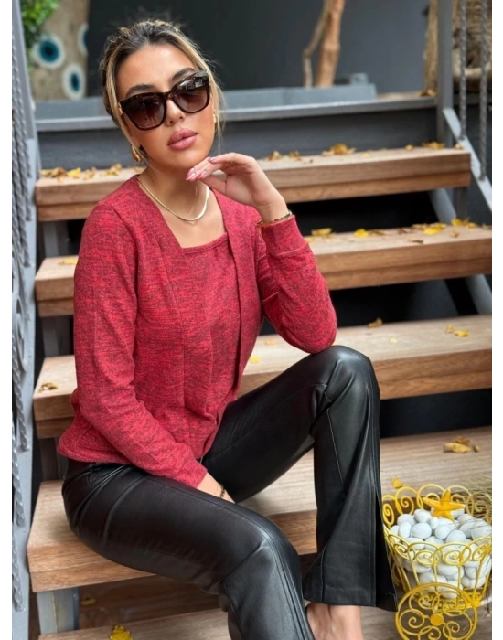 Kadın Uzun Kollu Kruvaze Yaka Kol Ve Etek Ucu Manşet Detay Yumoş Bluz