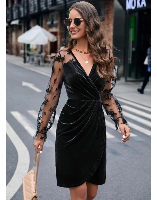 Kadın Uzun Kollu Kruvaze Yaka Kollar Tül Detay Beli Lastikli Kadife Mini Boy Elbise