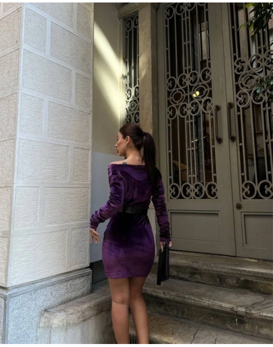 Kadın Uzun Kollu Kruvaze Yaka Omuz Dekolteli Kemer Dahil ini Kadife Elbise