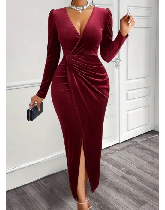 Kadın Uzun Kollu Kruvaze Yaka önünden çapraz Detaylı Uzun Kadife Elbise