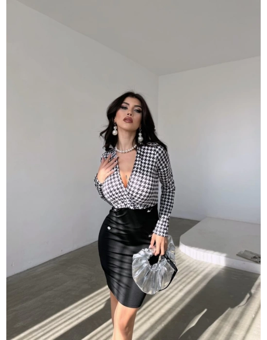 Kadın Uzun Kollu Kruvaze Yaka üst Kazayağı Desen Düğme Detaylı Dalgıç Elbise