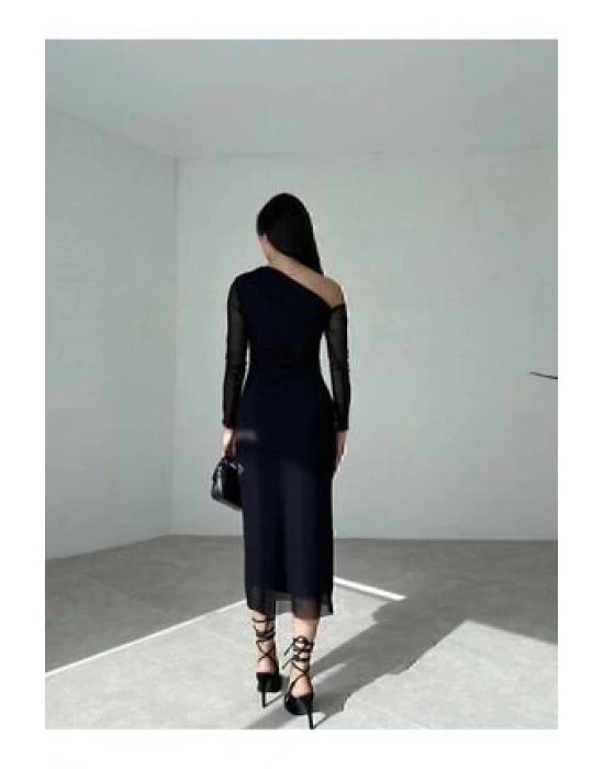 Kadın Uzun Kollu Omuz Dekolteli Içi Astarli Midi Boy Tül Elbise