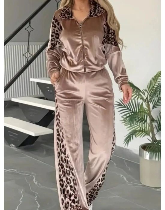 Kadın Uzun Kollu önden Fermuarlı Leopar Detaylı Kadife Bal Köpüğü Bluz Ve Pantolon Ikili Takım