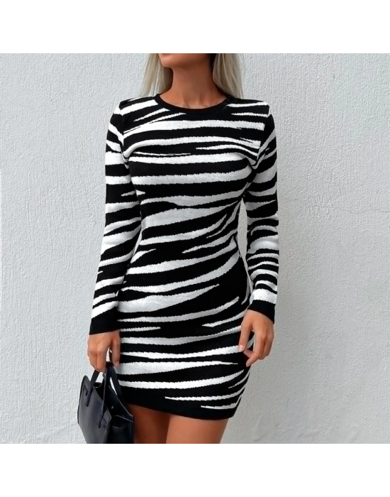 Kadın Uzun Kollu Siyah Beyaz Zebra Desen Triko Elbise