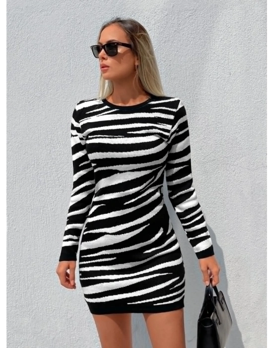 Kadın Uzun Kollu Siyah Beyaz Zebra Desen Triko Elbise