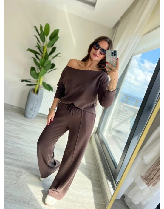 Kadın Uzun Kollu Tek Omuzdan Açık Modal Bluz Ve Pantolon Ikili Takım