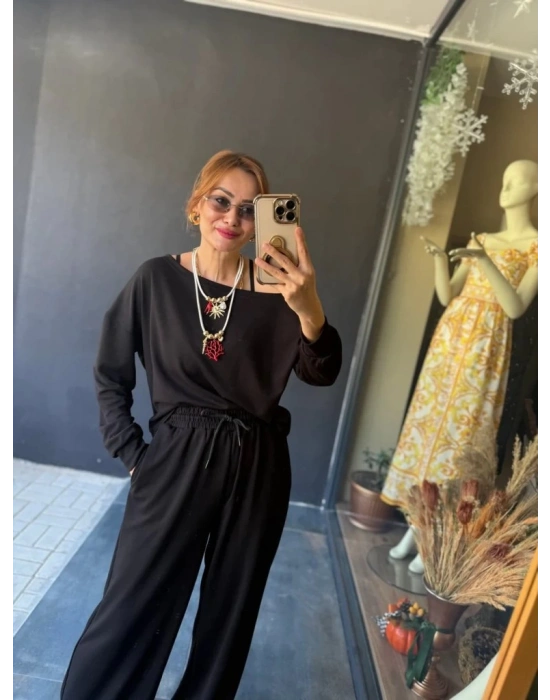 Kadın Uzun Kollu Tek Omuzdan Açık Viskon Iki Iplik Bluz Ve Pantolon Ikili Takım