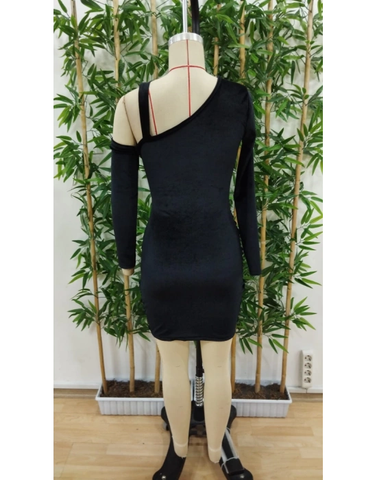 Kadın Uzun Kollu Tek Omuzu Açık Tokalı Takma Kol Detaylı Kısa Kadife Elbise