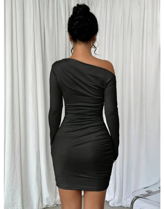 Kadın Uzun Kollu Tek Omuzu Açık Yanlardan Büzgülü Kısa Sandy Elbise
