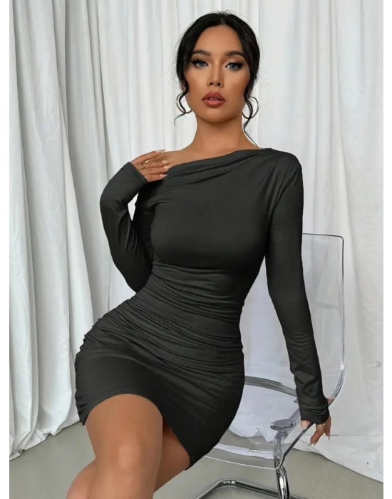 Kadın Uzun Kollu Tek Omuzu Açık Yanlardan Büzgülü Kısa Sandy Elbise