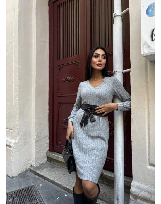 Kadın Uzun Kollu V Yaka Uzun Kol şardonlu Kaşkorse Midi Elbise