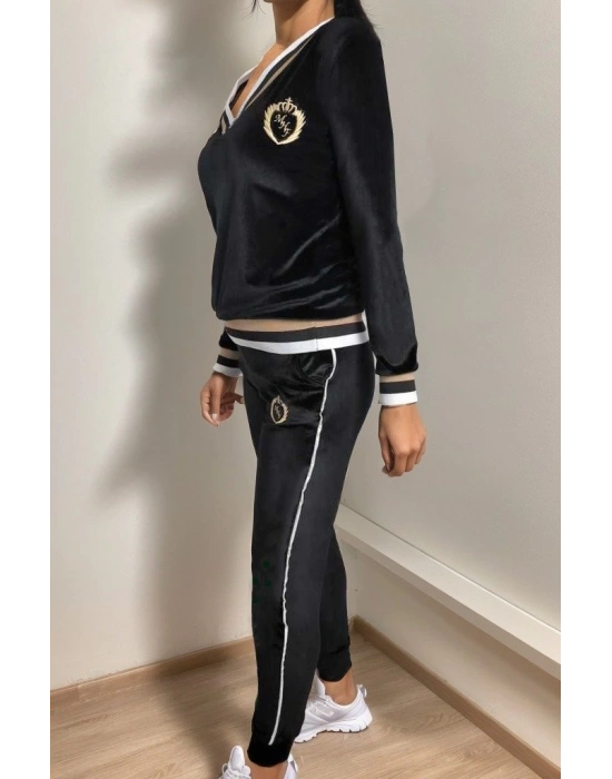 Kadın Uzun Kollu V Yaka Yakası Ve Kol Ağzı şerit Detay Kadife Takım