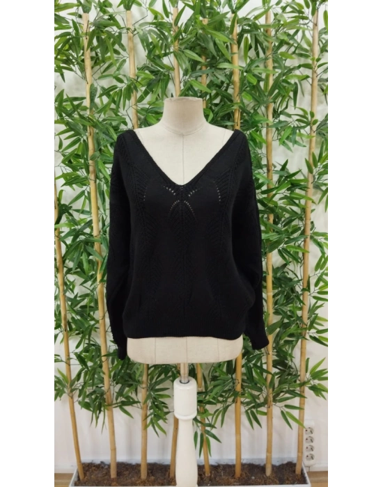 Kadın Uzun Kollu V Yakalı Arkası Düğmeli Triko Bluz