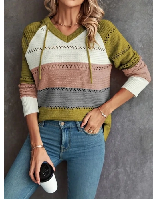 Kadın Uzun Kollu V Yakalı Bağcıklı Kapşonlu Triko Bluz