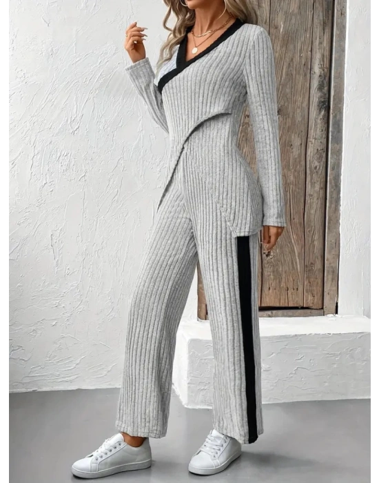 Kadın Uzun Kollu V Yakalı çapraz Detaylı şardonlu Kaşkorse Bluz Ve Pantolon Ikili Takım