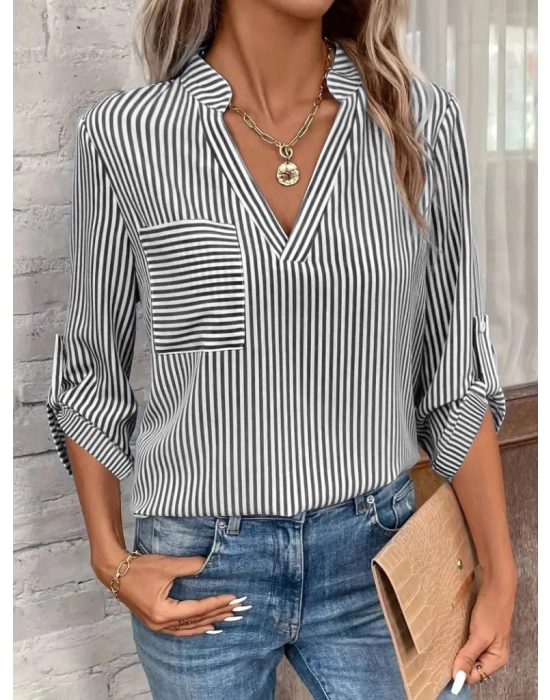 Kadın Uzun Kollu V Yakalı Cepli Dokuma Gömlek