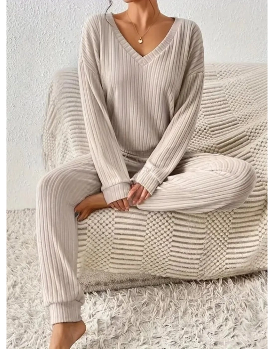 Kadın Uzun Kollu V Yakalı Kaşkorse Bluz Ve Pantolon Ikili Takım