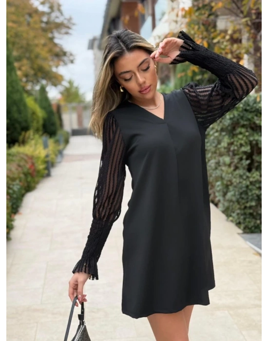 Kadın Uzun Kollu V Yakalı Kolları Tül Detay Kısa Krep Elbise