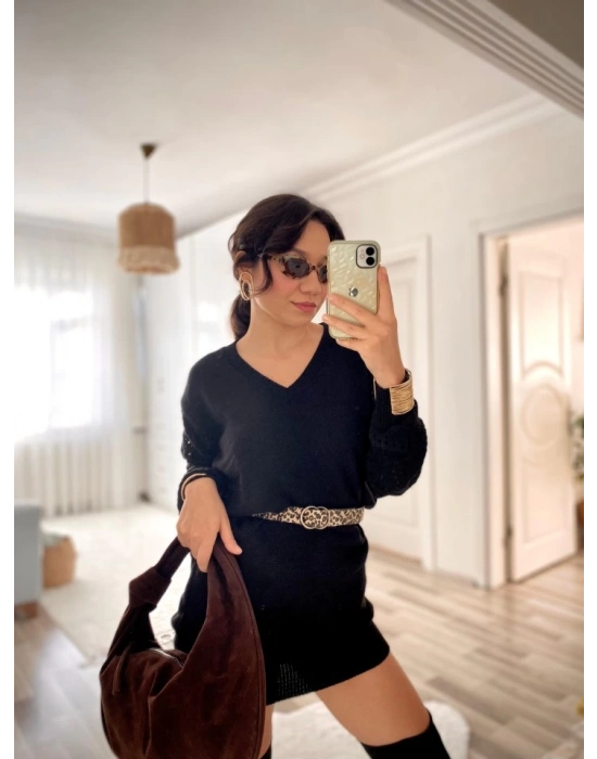 Kadın Uzun Kollu V Yakalı Mini Triko Elbise